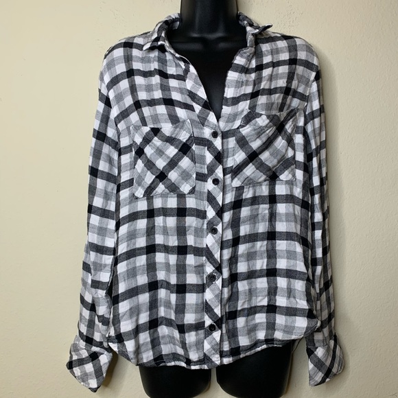 Bella Dahl Black and White Plaid Button Down Shirt - Picture 3 of 8